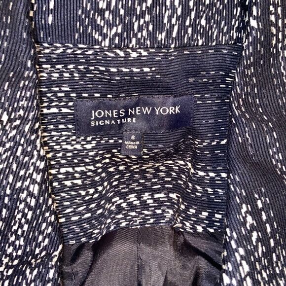 Jones New York Signature blazer snap blue white geometric Sz 6 FiRM on PRICE - Picture 2 of 6